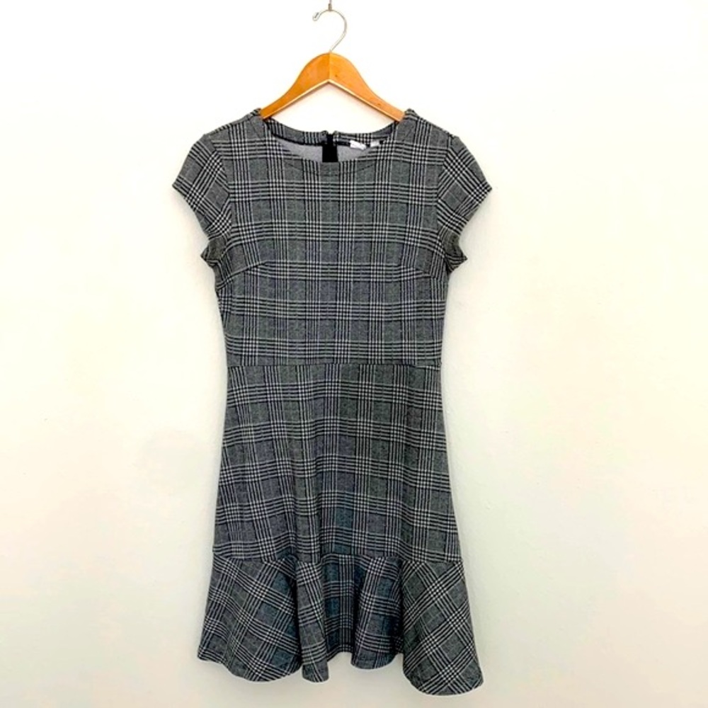 Gap dress | retro mermaid cut | gray houndstooth